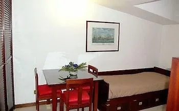 Hotel Residence Villa Tassoni Roma